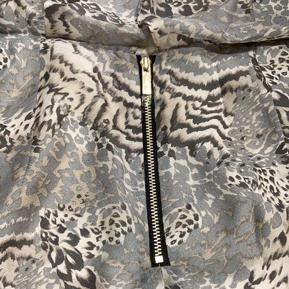 Elizabeth and James animal print silk dress size 4 - Picture 10 of 10
